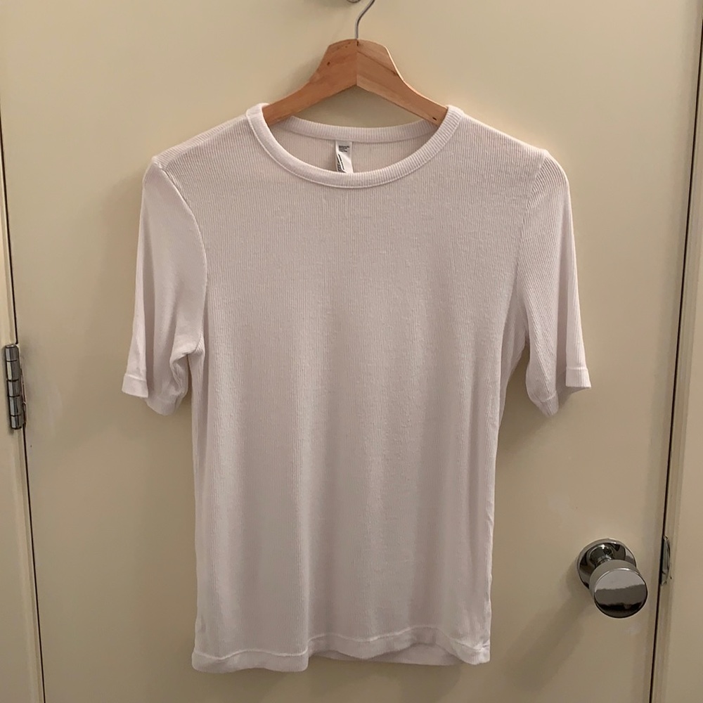 Ribbed American Apparel rounded short sleeve